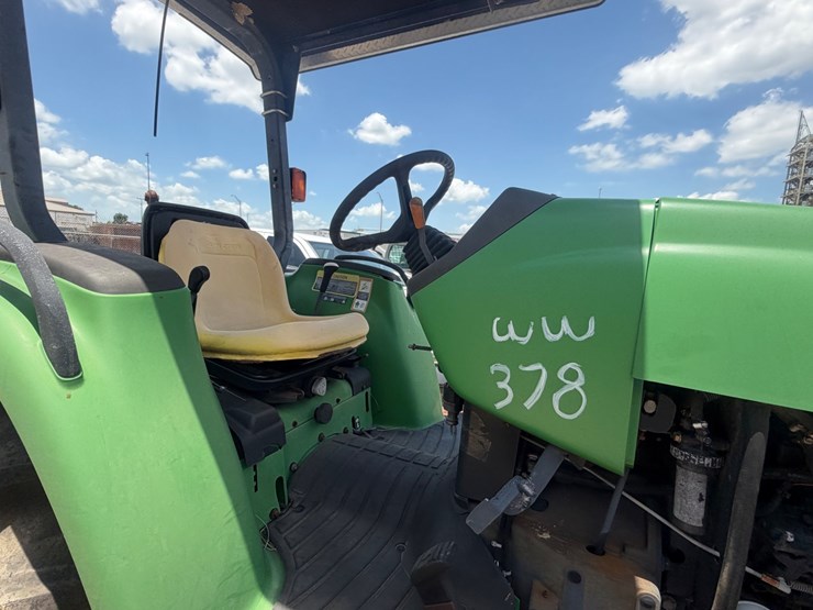 #91-•-john-deere-tractor-image-20