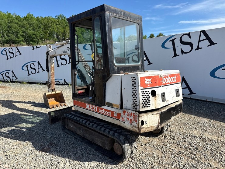 bobcat-231-image-3