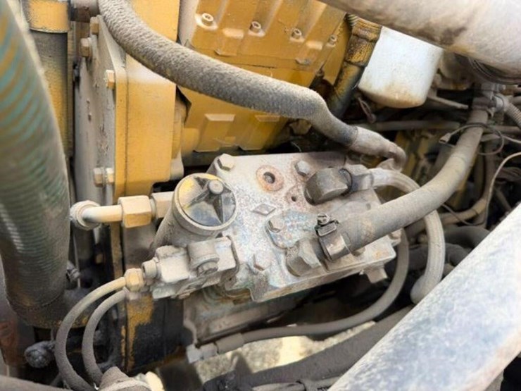 2003-sterling-lt7500-image-44