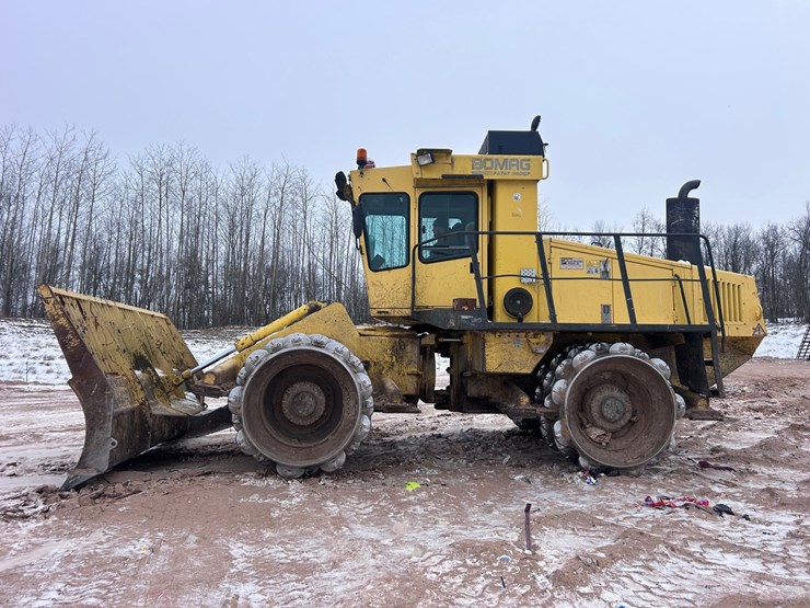 #1459-•-2012-bomag-bc572-compactor-image-2