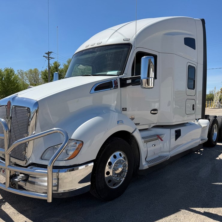 2018 KENWORTH T680