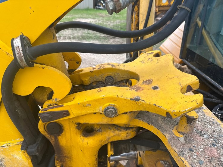 #1184-•-1997-kobelco-750-4x4-loader-backhoe-image-41