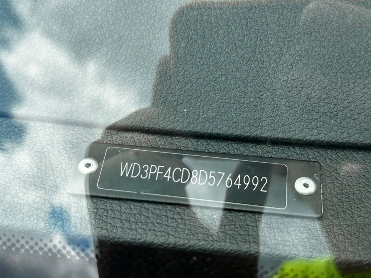#2492-•-2014-mercedes-benz-airstream-motorhome-image-112