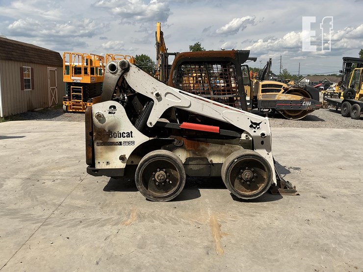 2016-bobcat-s650-image-5