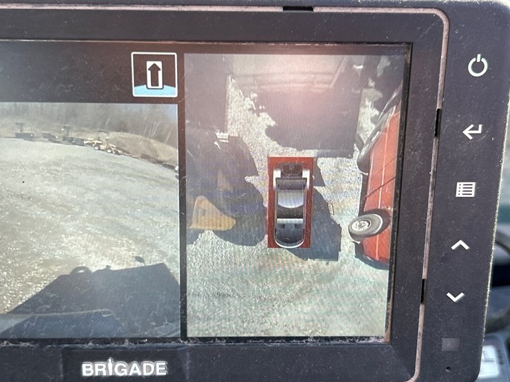 2019-takeuchi-tl10v2-image-52
