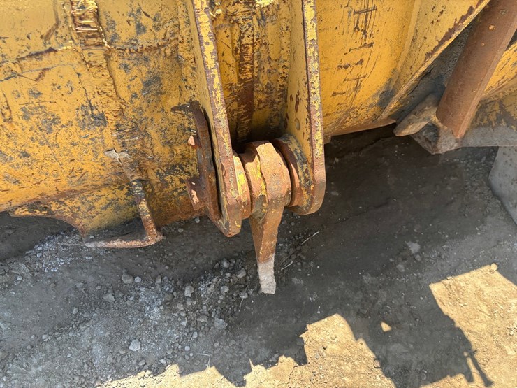 caterpillar-950b-image-8
