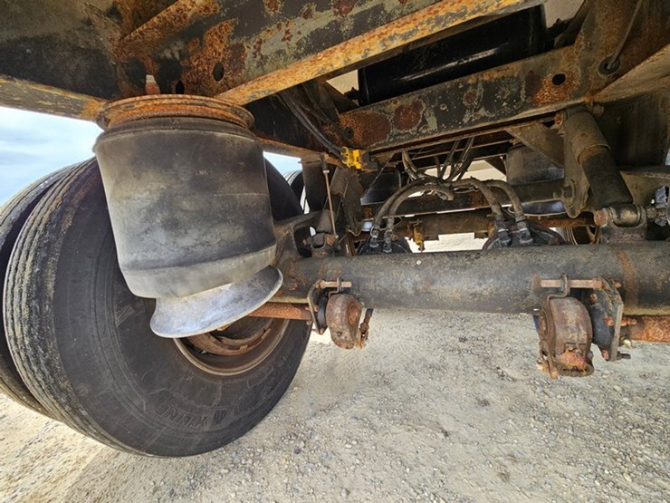 2015-stoughton-trailer-image-26