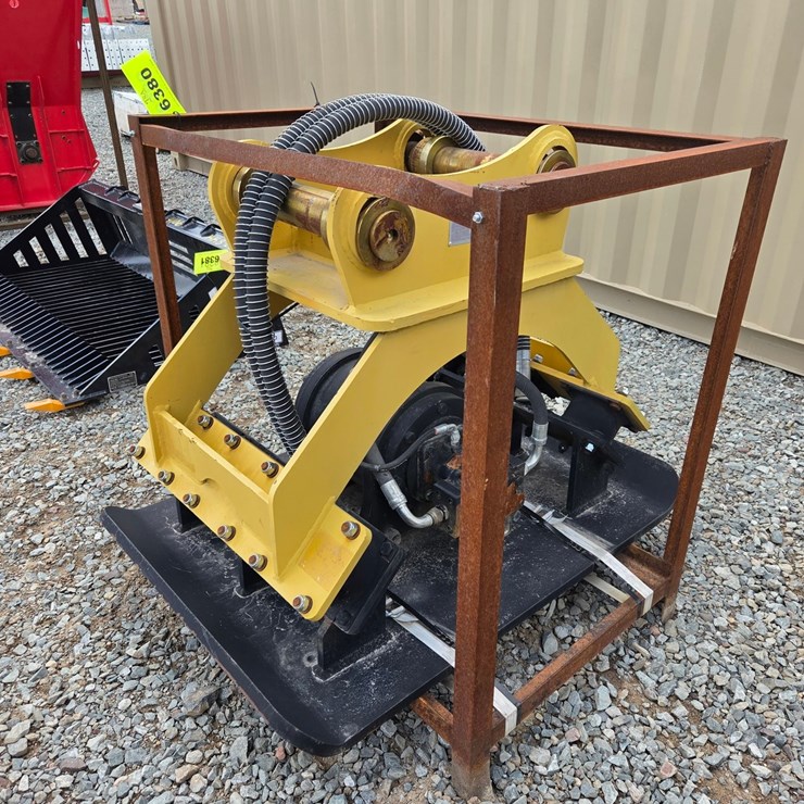 CATERPILLAR 320