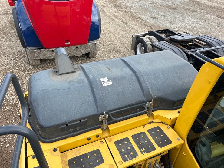 komatsu-pc130-11-image-31