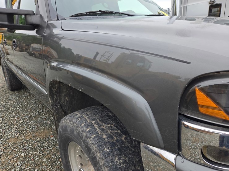 2002-gmc-1500hd-image-53