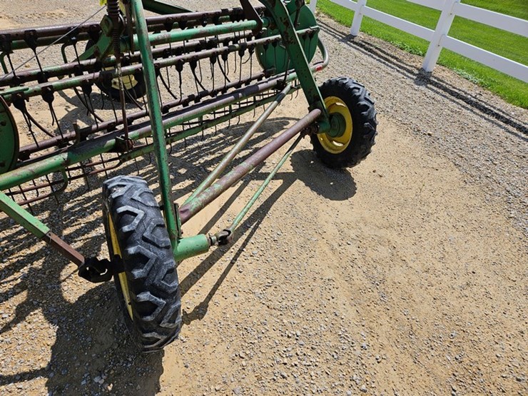 john-deere-662-image-19