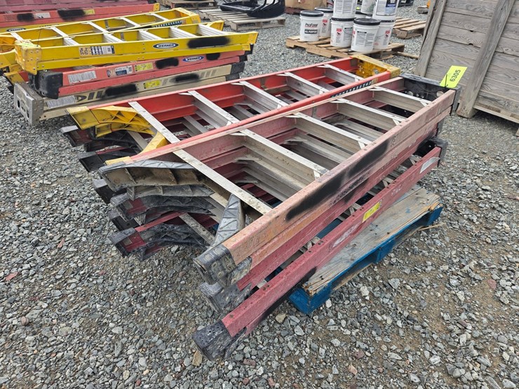 #6305-•-(6)-step-ladders-image-3