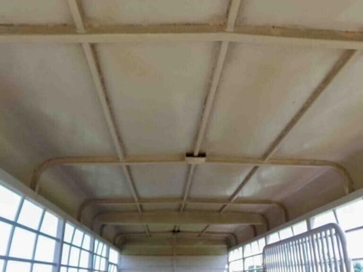 2019-swift-built-stock/horse-trailer-image-9