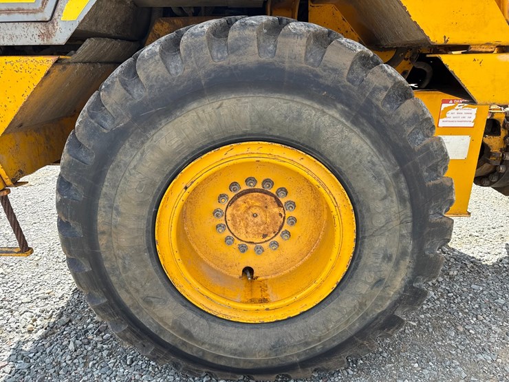 jcb-712-image-58
