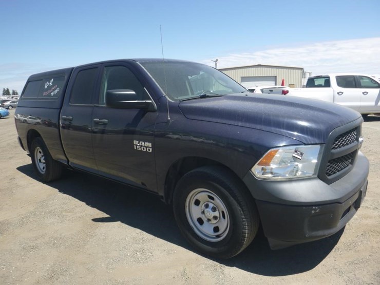 2016-dodge-1500-image-2