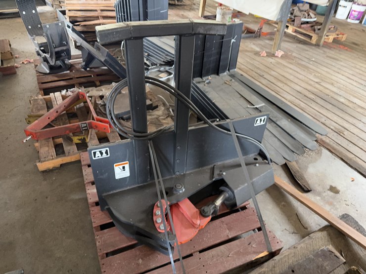 attachments-international-cedar-shear-skid-attachment-image-1