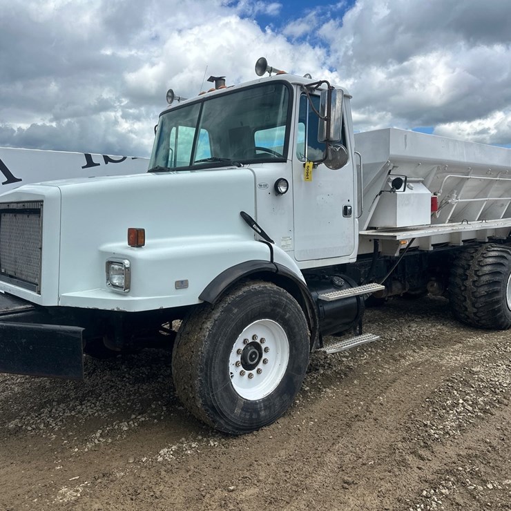 1995 CUMMINS M11