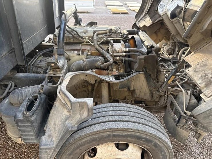 2007-mitsubishi-fe140-fuso-f/b-image-17