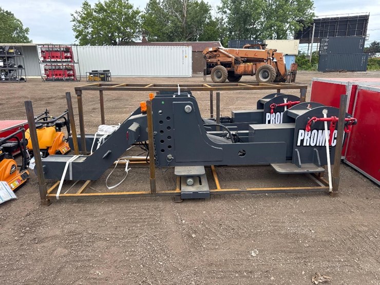 new-promech-co-12v-fifth-wheel-wrecker-attachment-model-fw80-image-1