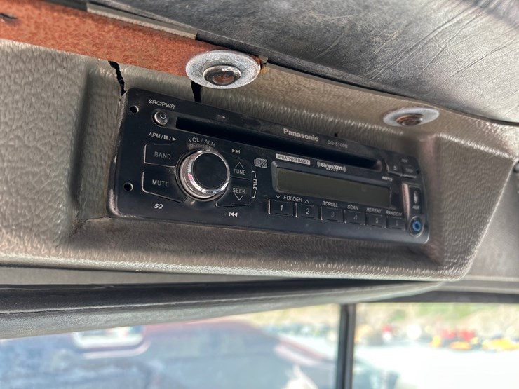 mack-dm688s-image-73