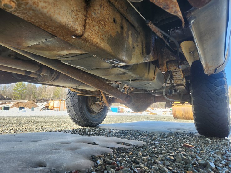 1998-chevrolet-3500-image-26