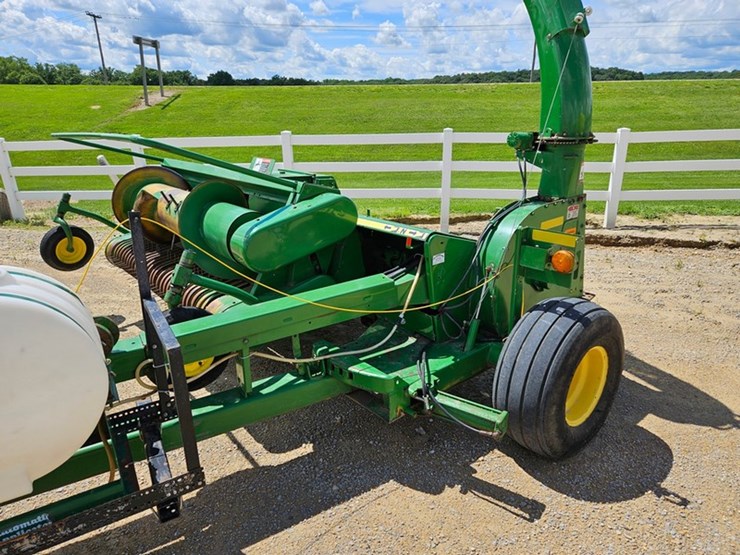 john-deere-3950-image-34