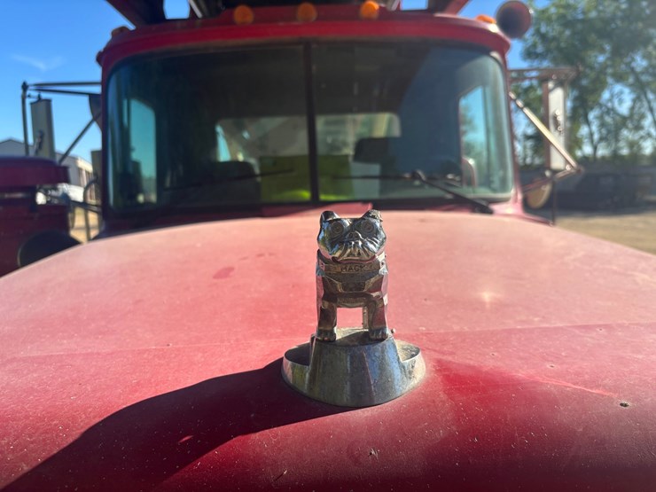 mack-rd688s-image-16