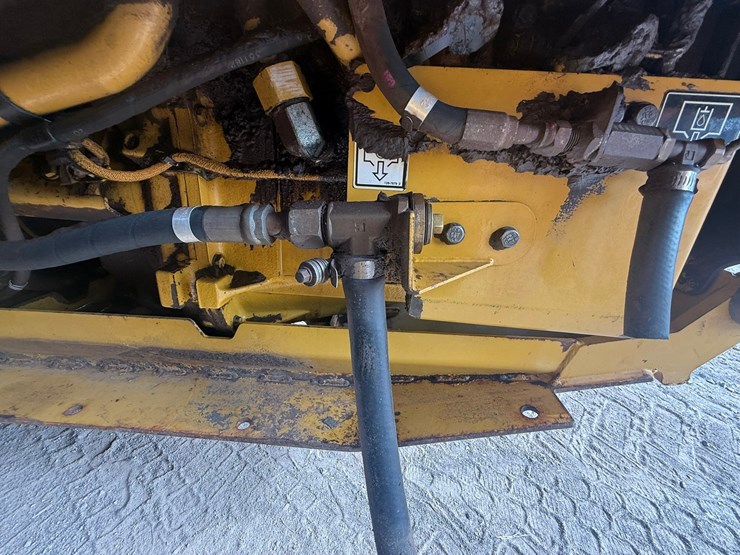 caterpillar-160m-image-131