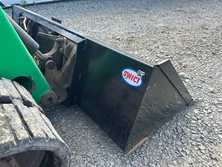 2021-bobcat-t76-image-34