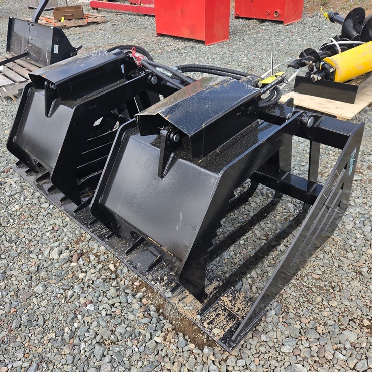 #6153 • Approx. 72" Unused Future X-HWG72 Rock Grapple Bucket