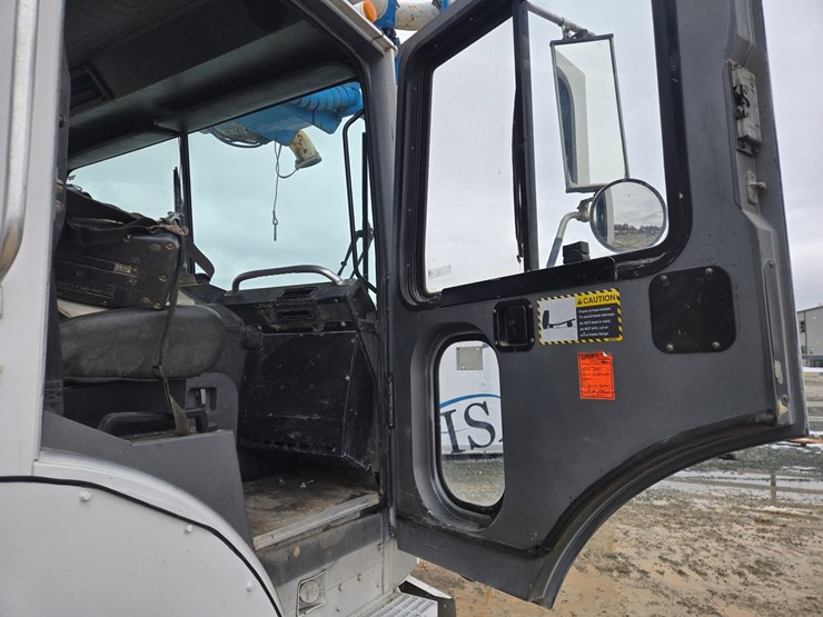 #60854-•-2006-tor-truck-corporation-61sx-pump-truck-image-120