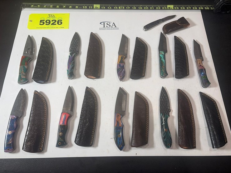 #5926-•-(10)-unused-knives-image-1