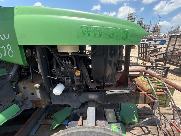 #91-•-john-deere-tractor-image-16