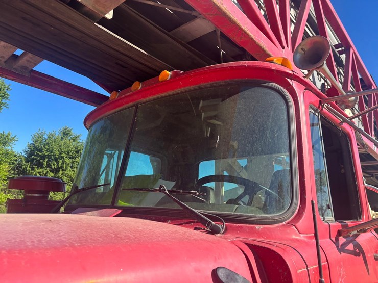 mack-rd688s-image-13