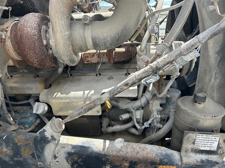 mack-dm688s-image-53