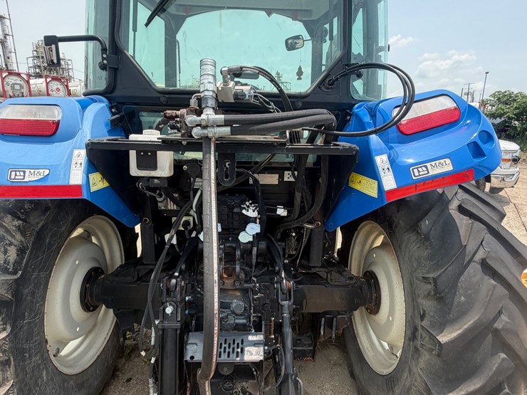 #27-•-2019-new-holland-tractor-image-10