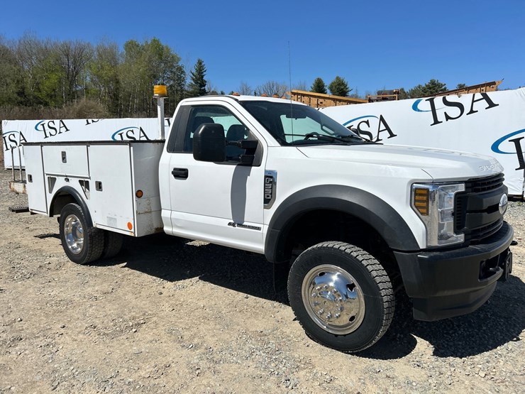 2019-ford-f550-image-6