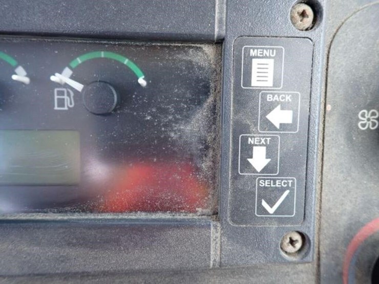 2009-deere-310sj-image-16