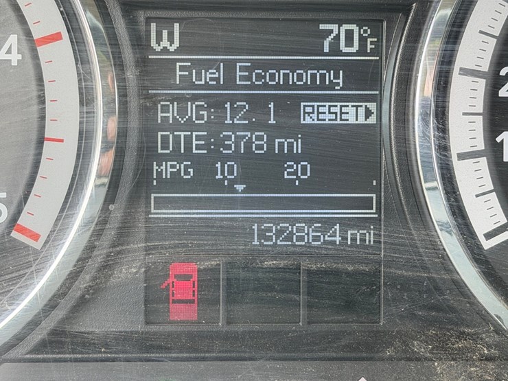 2011-ram-4500-slt-image-46