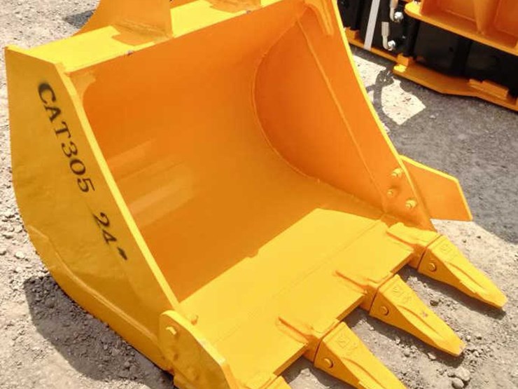 #137-•-cat305-24"-excavator-bucket-image-3