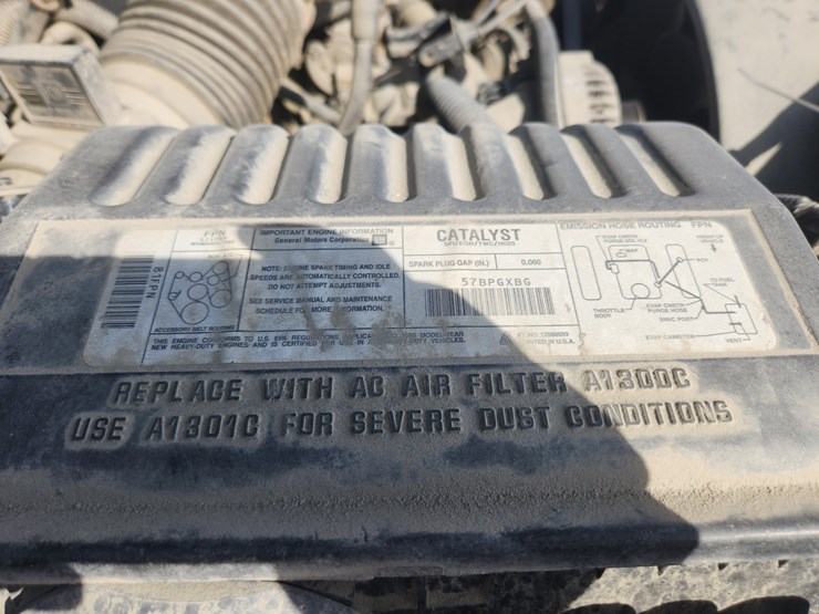 1998-chevrolet-3500-image-34