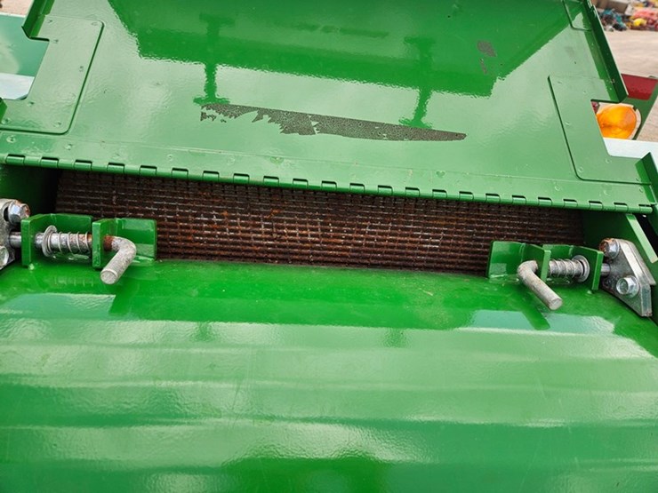 john-deere-3955-image-32