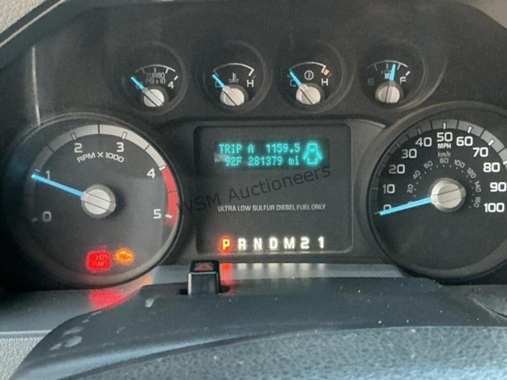 2016-ford-f550-image-23