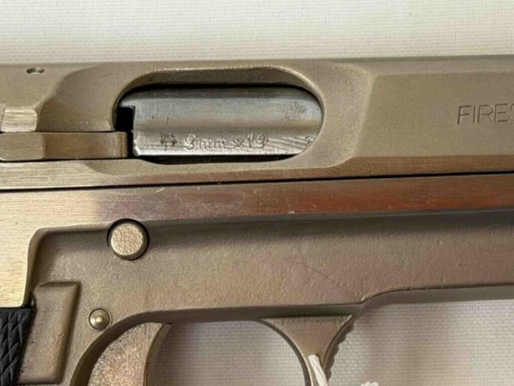 interarms-star-pistol-image-11