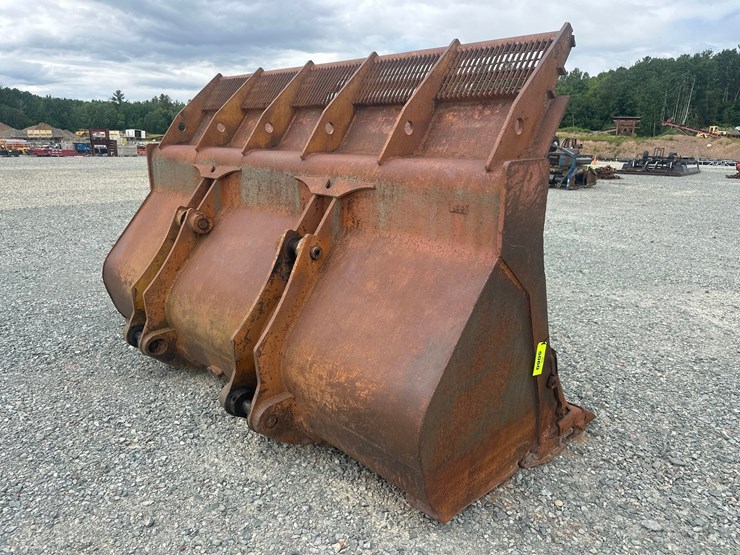 caterpillar-988-image-4