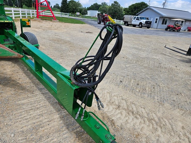 john-deere-3955-image-11