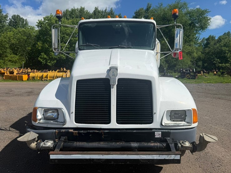 1997-kenworth-t300-image-8