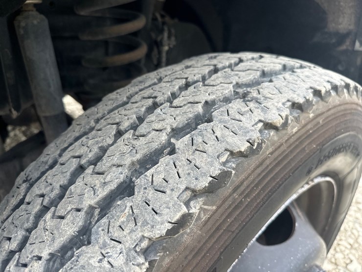 2019-ford-f550-image-67