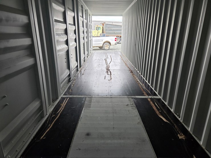 #5065-•-40'-(5)-door-shipping-container-image-14
