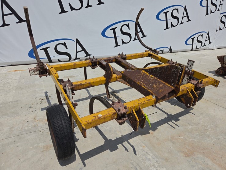#5035-•-chisel-plow-image-1